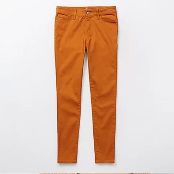 St. John's Bay Womens Petite Mid Rise Skinny Fit Jean - Picture 4 of 7